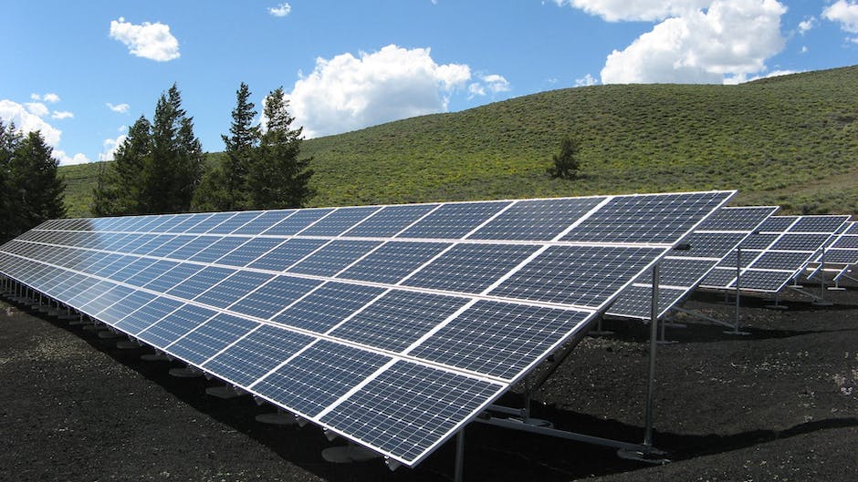 what-solar-panel-do-i-need-for-camping